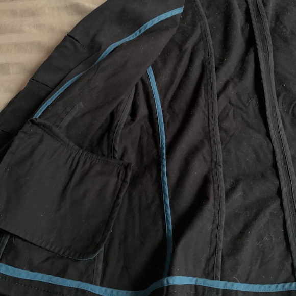 GAP Black Women’s Blazer - Picture 4 of 8